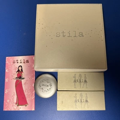 Stila Compact Mirror, 7x7x3 Box, 2 Palette Trays, And Empty Envelope. - Image 1 of 4