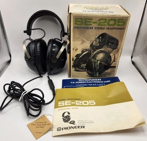Auriculares estéreo con cable Pioneer SE-205 de colección estudio sobre la oreja conector de 6,3 mm años 70 - Imagen 1 de 10