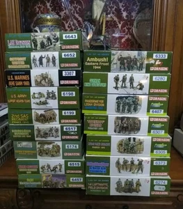 Lotto Di 16 kit Militari Dragon 1/35 - Imagen 1 de 1