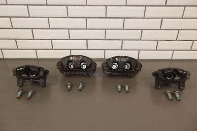 06-09 凯迪拉克 XLR-V 原始设备制造商制动卡钳套装 * 着黑色 * — 第 1/4 张图片