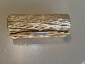 Astuccio/porta rossetti vintage in tessuto oro - Foto 1 di 5