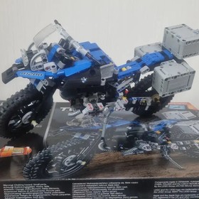 Lego Technic 42063 BMW R1200 GS Model - Lightly Used