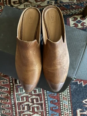 Frye Ray Cuero Sin Cordones Mula Marrón Coñac - Mujer’s 9.5 Nuevo En Caja Foto 1 de 4