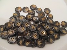 LOT OF 66 BROWN SWIRL COLOR 4 HOLE 11/16 INCH BUTTONS, NEW
