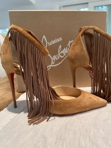 Christian Louboutin Veau Velours Fringe Courtain 100 Pumps In Cafe Creme - Picture 1 of 11
