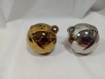 Cerámica Navidad Plata y Oro Bola Esfera Adorno Sal y Pimienta Foto 1 de 4