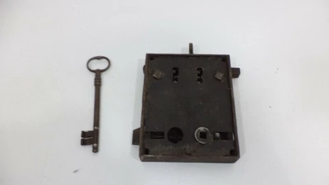 Antique Carpenter Style Door Lock Early Hardware and Key Latch Cover