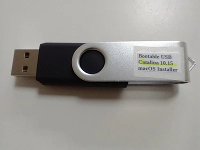 Mac OS Catalina 10.15 Bootable 16GB USB Flash Drive Installer - Image 1 of 4