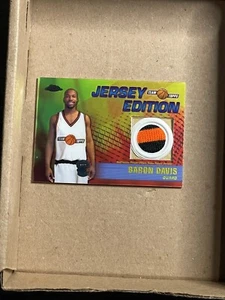 2001-02 Topps Chrome Team Topps Jersey #TT-BD Baron Davis Charlotte Hornets - Bild 1 von 4