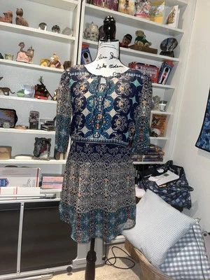 Vestido Blusa Bebop Estampado Tribal Súper Lindo Pequeño Semi Transparente Con Slip Adjunto Foto 1 de 4