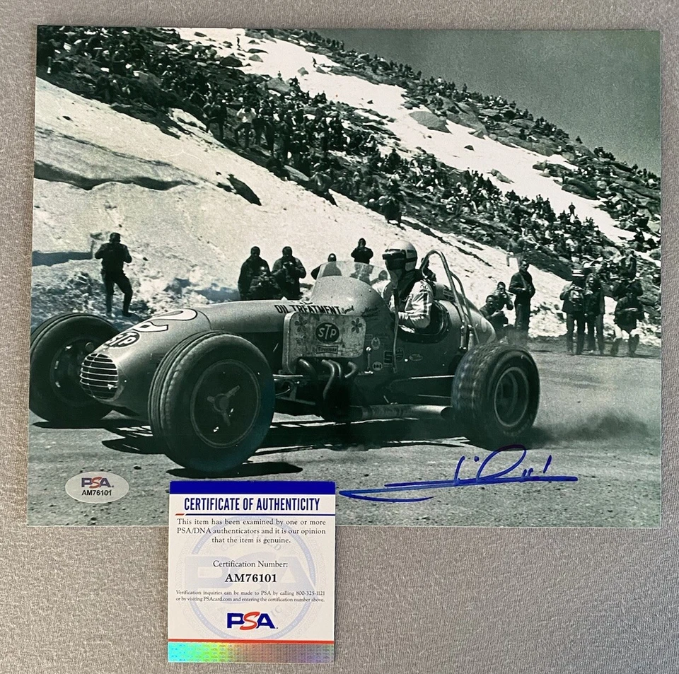 MARIO ANDRETTI AUTOGRAPH 8x10 PHOTO 1969 INDIANAPOLIS 500 WINNER PSA AM7601 - Image 1 of 1