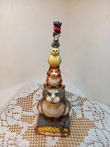Comic & Curious Cats "Balancing Act" 8" Statue Linda Jane Smith Border Fine Arts - Picture 1 of 13