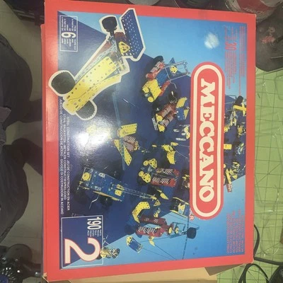 Meccano Erector Set #2 Metal Construction Kit 30  Models Mostly Complete - Image 1 of 4