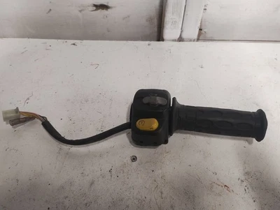 Malaguti Phantom F12 Right Side Handlebar Controls With Throttle - Image 1 of 4