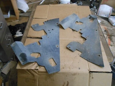 Arctic Cat 500 4x4 Manual atv 2000 00 front inner fenders mud guards - Imagem 1 de 2