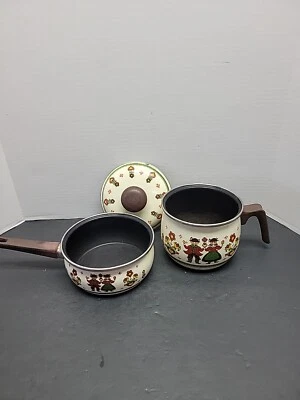 VTG 70s Enamel Cookware 3 Pc Set Pots Pans People Flower Design German-Inspired - Image 1 of 4