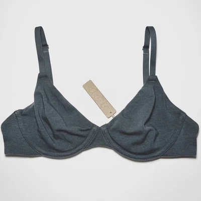 Sujetador con aros de jersey de algodón para mujer SKIMS en aguas profundas talla 32B Foto 1 de 4