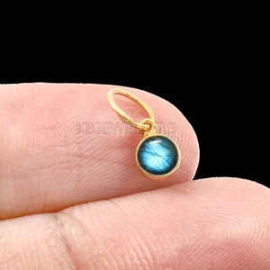 Tiny Labradorite Gold Charm Pendant Solid 14k Gold Charm Pendant Handmade Charm - Picture 1 of 2