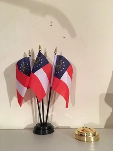 GEORGIA NUEVO JUEGO DE 3 BANDERAS DE MESA y base - Imagen 1 de 1
