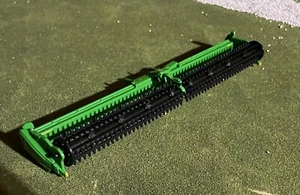 1/64 Ertl John Deere 50" Draper Head - Just Released - Awesome! FS - Picture 1 of 12