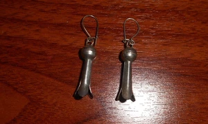 SQUASH BLOSSOM Vintage Navajo EARRINGS ~ Sterling Silver Dangle - Picture 1 of 5