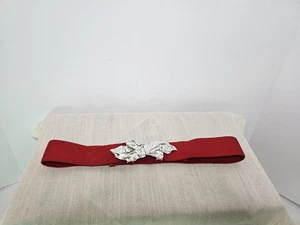 Vintage Women's Red Elastic Silver Tone Buckle Belt - Picture 1 of 4