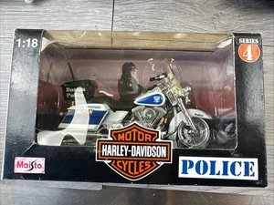 Harley Davidson Boston Police Department Maisto 1:18 Diecast Motorcycle Series 4 - Picture 1 of 2