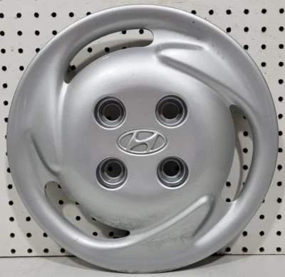 (1) Tapacubos/cubierta de rueda OEM 1995-1996 Hyundai Accent 13" 52960-22122 55531 Ach4 Foto 1 de 4