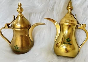 Vintage Middle Eastern Arabian Brass Dallah Coffee Pot Arabic Hand Made Islamic - Picture 1 of 20