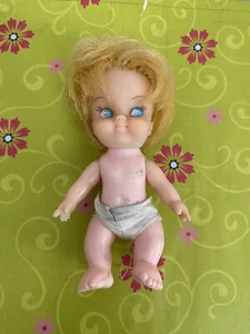 Vintage 4-1/2" Hong Kong ? Doll 70s Kitsch Collectible - Picture 1 of 7