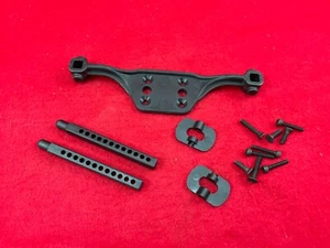 TEAM ASSOCIATED DR10 Rear Body Mount Set, Posts, Parts, Screws hardware bg7 - Picture 1 of 1