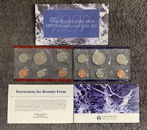 The United States Mint 1997 Uncirculated Coin Set - D & P Mint - Picture 1 of 9