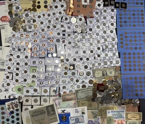 Huge Lot 700 Coin/stamp/Silver Note/Mercury/Indian/Buffalo/“V”/IKE/JFK/World/VDB - Picture 1 of 24