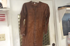 Body Guard Disposable Lab Coat  Small, Knee Length  (Lot of 10)            (6-K) - Picture 1 of 9