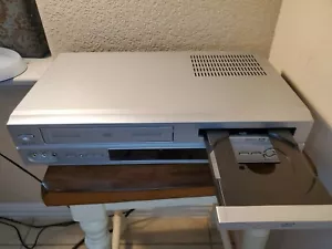 Daewoo DV-6T955B DVD Player VCR Combo 6 Head HiFi ~Works great~w/out remote - Picture 1 of 6