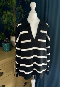 H&M Women's Collared Oversized V Neck Jumper Size M Black Cream Striped - Picture 1 of 11