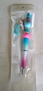 Pluma hecha a mano unicornio rosa y azul con bling y borla pluma de regalo única en su tipo - Imagen 1 de 4