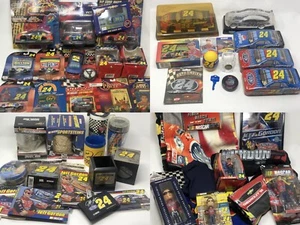 Jeff Gordon NASCAR Merchandise Lot (54 Artikel) Diecast/Tassen/Shirts/Verschiedenes - Bild 1 von 12