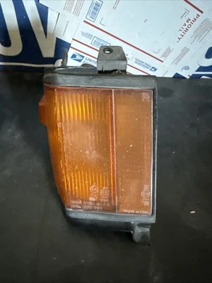 1982 Toyota Celica Right Corner Turn Signal Light 1983 - Image 1 of 4