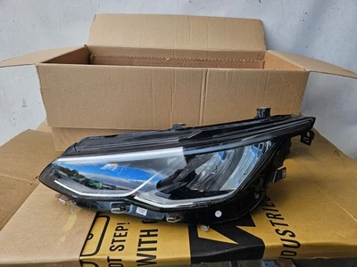 VW Golf 8 5H LED Scheinwerfer vorne links Original 5H1941005C - Bild 1 von 4