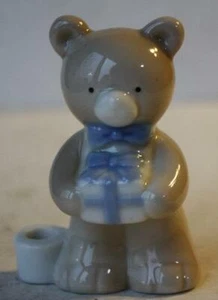 Estatuilla de oso de peluche porta regalos cerámica porcelana pintada a mano adorable --- - Imagen 1 de 1