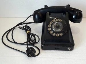 Soviet Union Black bakelite rotary Telephone VEF №7 . USSR Original - Picture 1 of 12