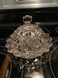 Vintage Crystal Clear Glass Covered Butter Dish Dome Handle - Picture 1 of 12