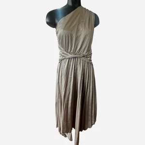 BILLY J Cali One Shoulder Midi Dress Sz L Pleated Olive Green Event Formal Fault - Picture 1 of 14
