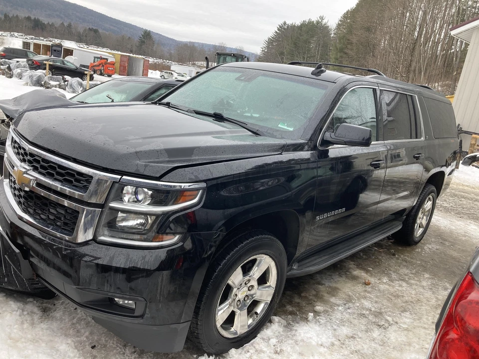 15 CHEVY/GMC SUBURBAN 1500 SERIES Rear Bumper Reinforcement (REBAR ONLY) - Image 1 of 4