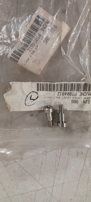 AM GENERAL RAMPA CATCH PALANCA PERNO, MV-1 PT004812 Foto 1 de 2