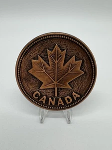 Vintage 70’s Canada Maple Leaf Belt Buckle Vintage Canadian Western Wear NIB - Picture 1 of 4