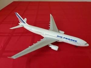 Hogan Wings Air France F-GZCG A330-200 1/200 W/Gear - Picture 1 of 12