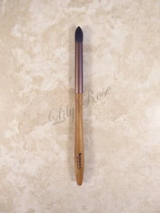 Cepillo para pliegues SONIA G de Tesshyu Nagare, juego de viaje, ardilla gris, Japón, nuevo LE - Imagen 1 de 3