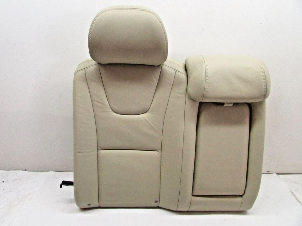 Volvo S60 T5 2013 asiento superior derecho trasero con reposacabezas OEM 11 12 13 Foto 1 de 1
